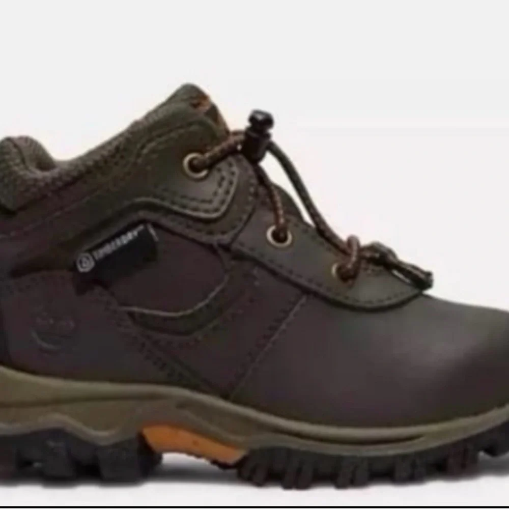 NWT Timberland Youth Mt. Maddsen Waterproof Hiking Boots size 5.5